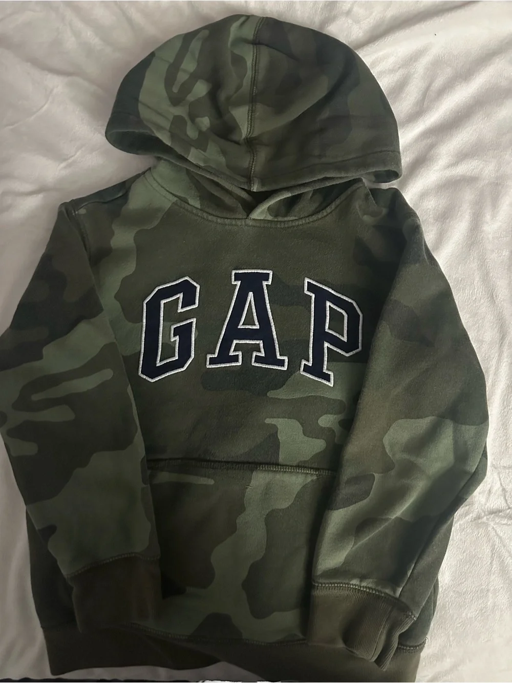 GAP Camo Hooded Sweatshirt in Olive & Dark Green